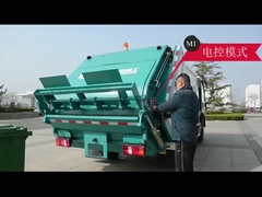 Foton 5cbm 쓰레기 수거 트럭 이동 중